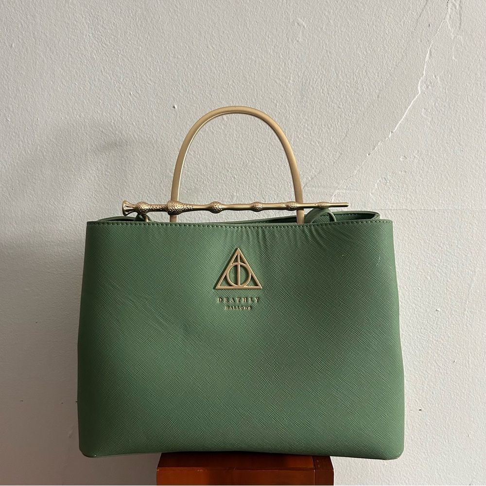 Loungefly Harry Potter Deathly Hallows Elder Wand Crossbody Bag Purse Green